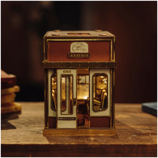 1940s Vintage Train Cabin DIY Book Nook Kit - Moving Scene